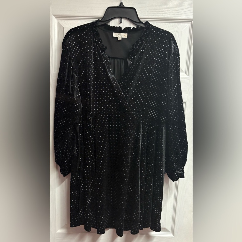 NWOT Umgee Boutique Studded Velvet Tunic Size 1XL